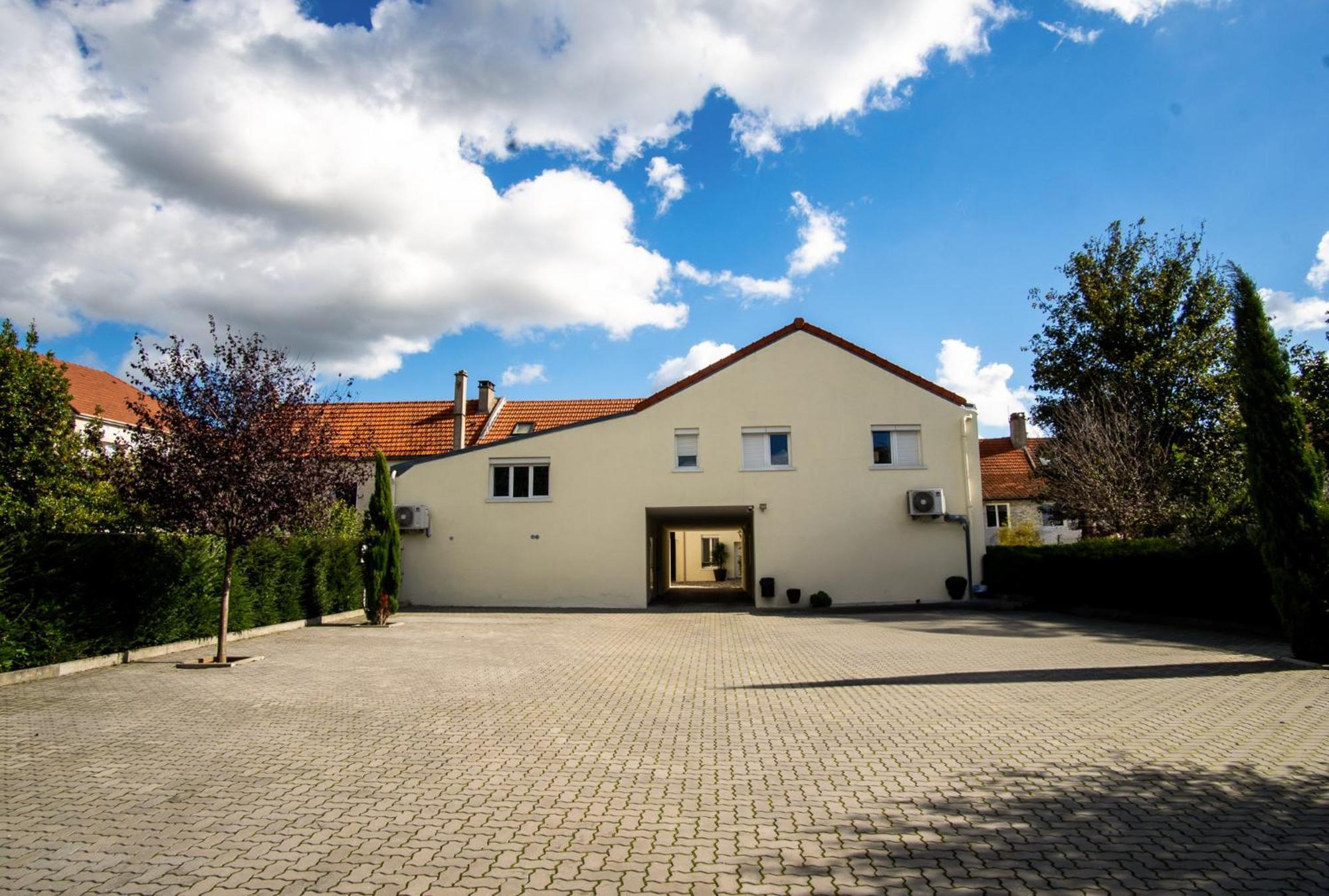 Appartement 1-4 Pers - Aeroport Cdg, Parc Expo, Villepinte - A L'Ombre Du Pin "9" Le Pin  외부 사진