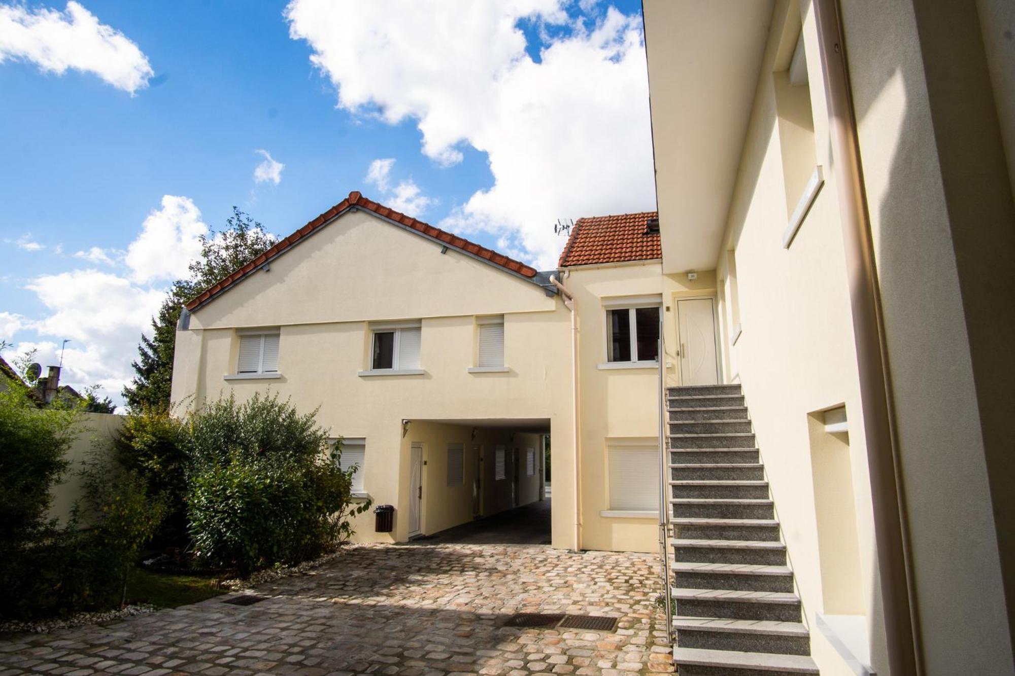 Appartement 1-4 Pers - Aeroport Cdg, Parc Expo, Villepinte - A L'Ombre Du Pin "9" Le Pin  외부 사진